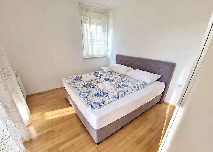 Apartments Vedran