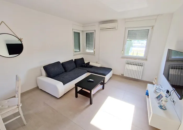 Apartments Vedran