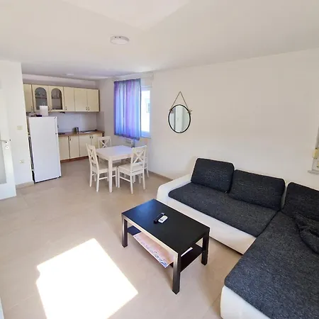 Apartments Vedran Punat Exterior photo